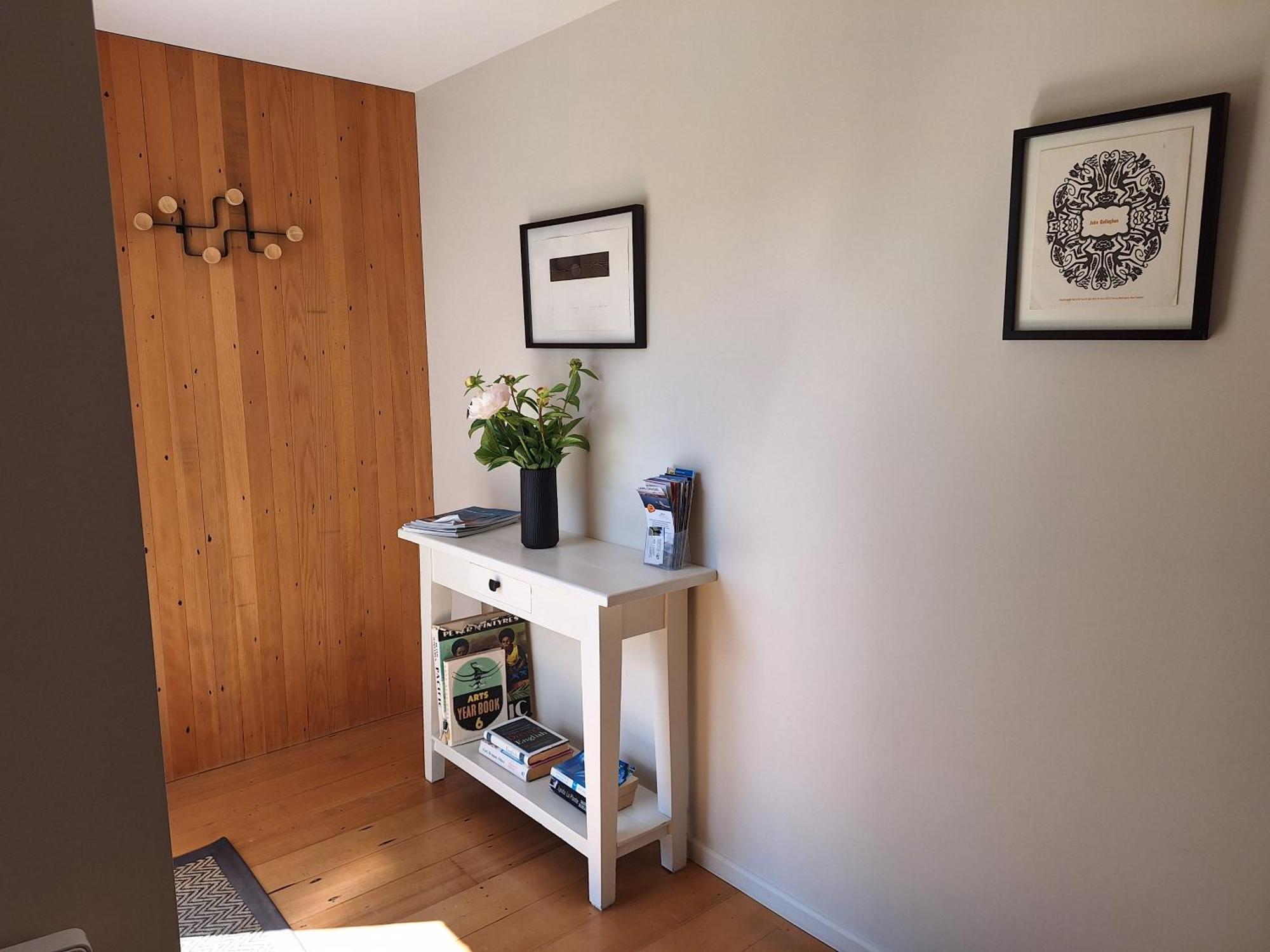 Kowhai Studio -Private Opposite Golf Course In Central Ванака Экстерьер фото